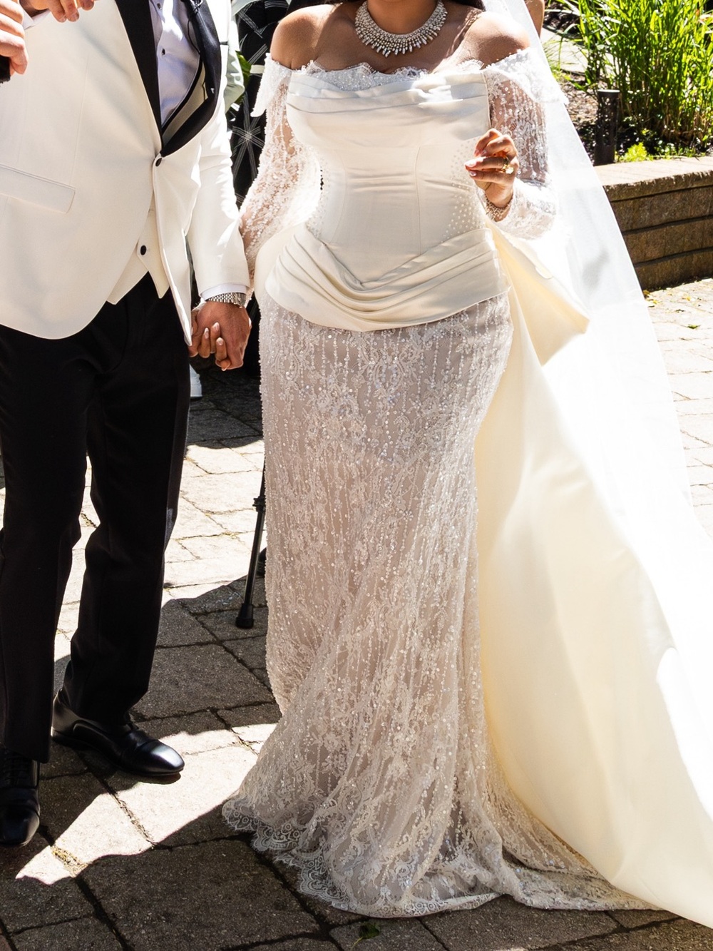 Wedding dress train can be blooped on and off